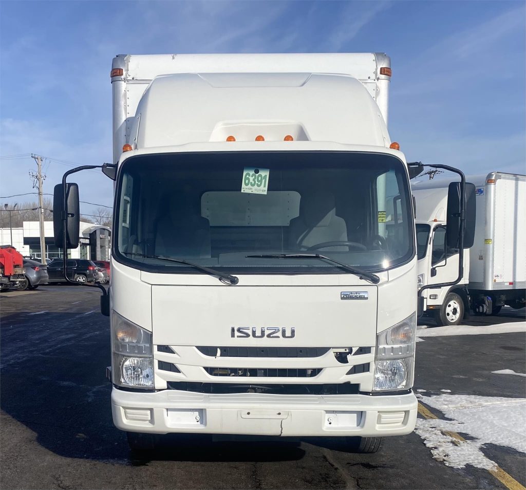 2016 Isuzu NPR HD