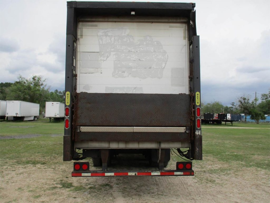 2008 UTILITY 53×102