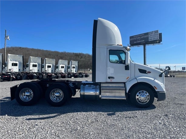 2018 PETERBILT 579