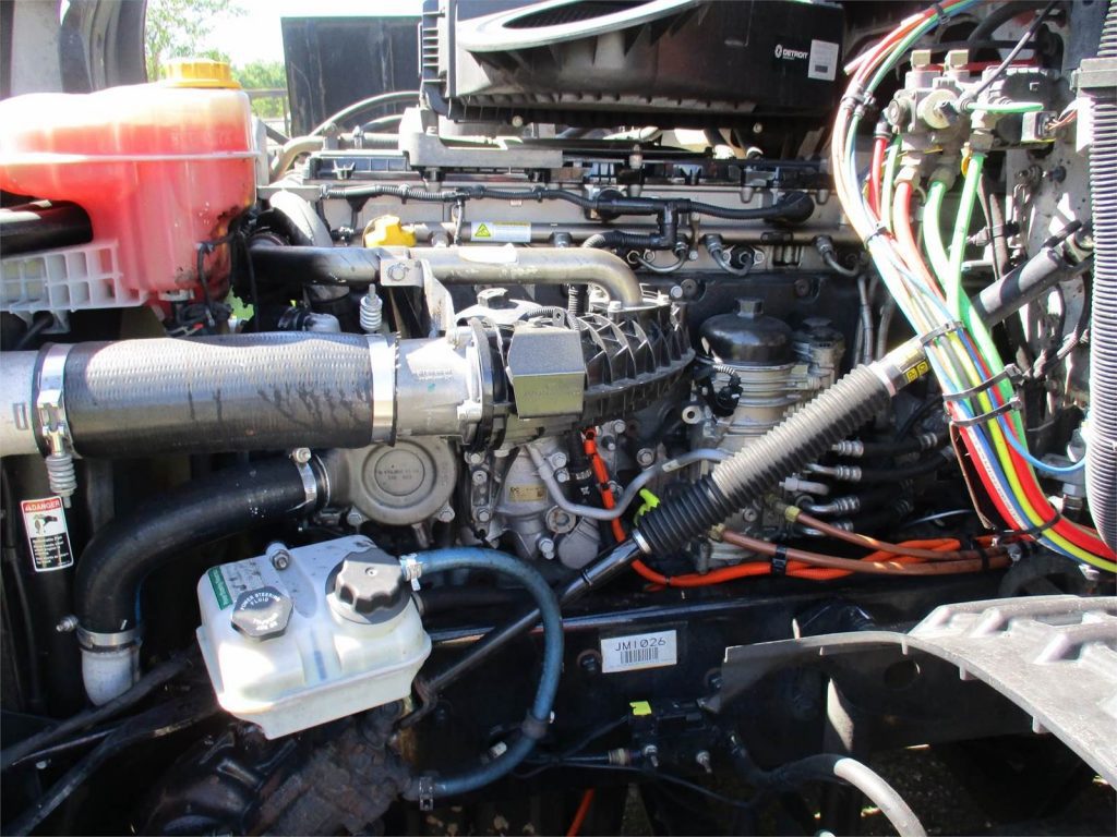 2018 Freightliner Cascadia 126