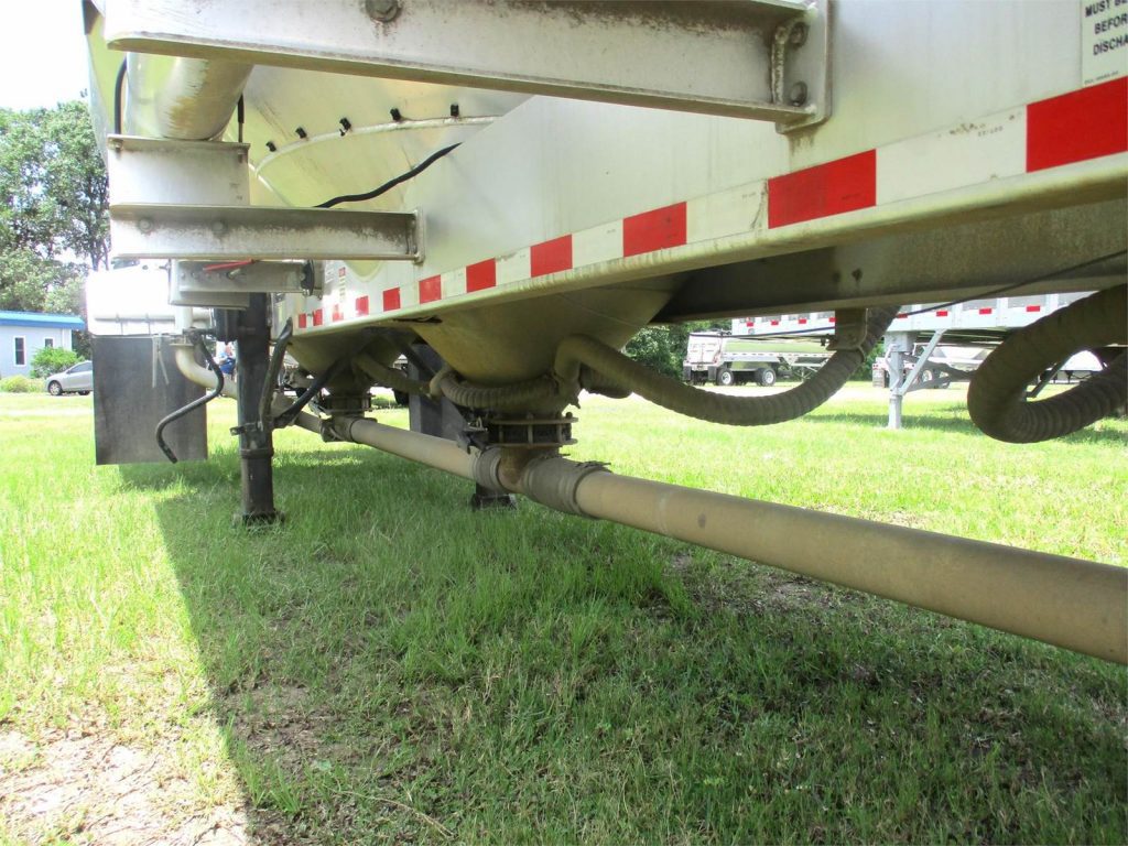 2011 Vantage 1000 CUBIC FT