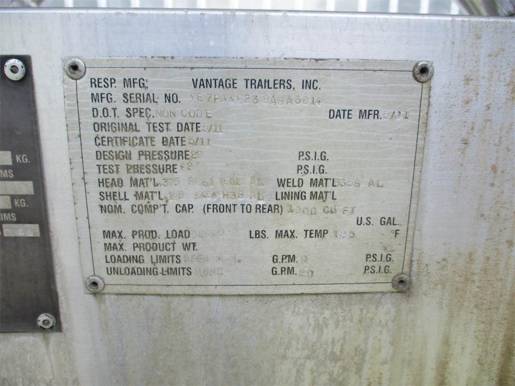 2011 Vantage 1000 CUBIC FT