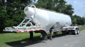 2011 Vantage ALUMINUM 1000 CUBIC FT PNEUMATIC TANKER