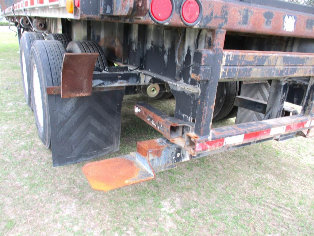 2006 Clark 45X96 COMBO FLATBED WITH MOFFETT KIT