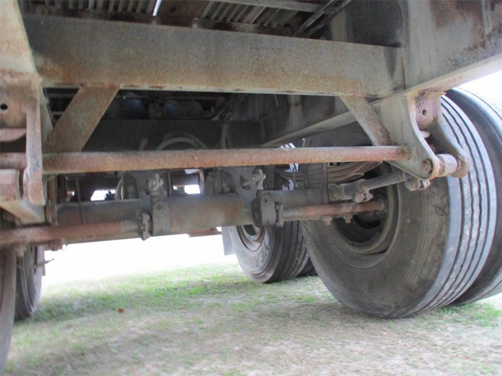 2006 Clark 45X96 COMBO FLATBED WITH MOFFETT KIT