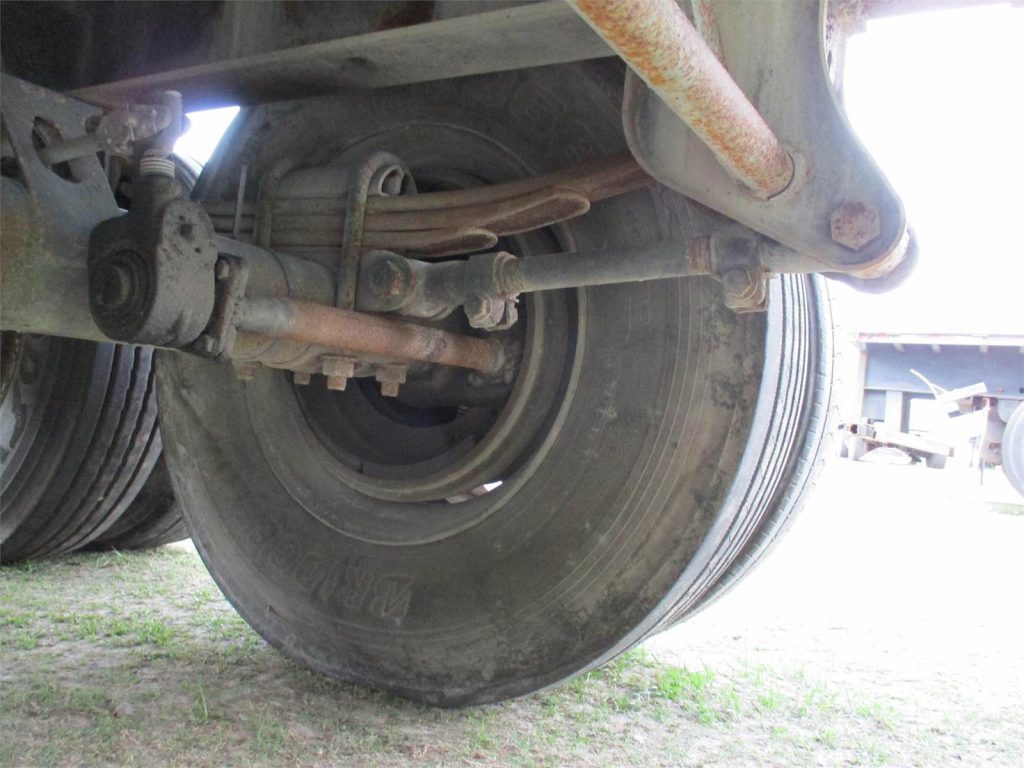 2006 Clark 45X96 COMBO FLATBED WITH MOFFETT KIT