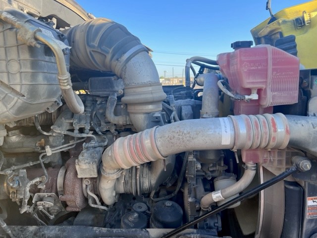 2019 Peterbilt 579 day cab