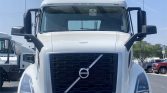 2024 Volvo VNR64T300