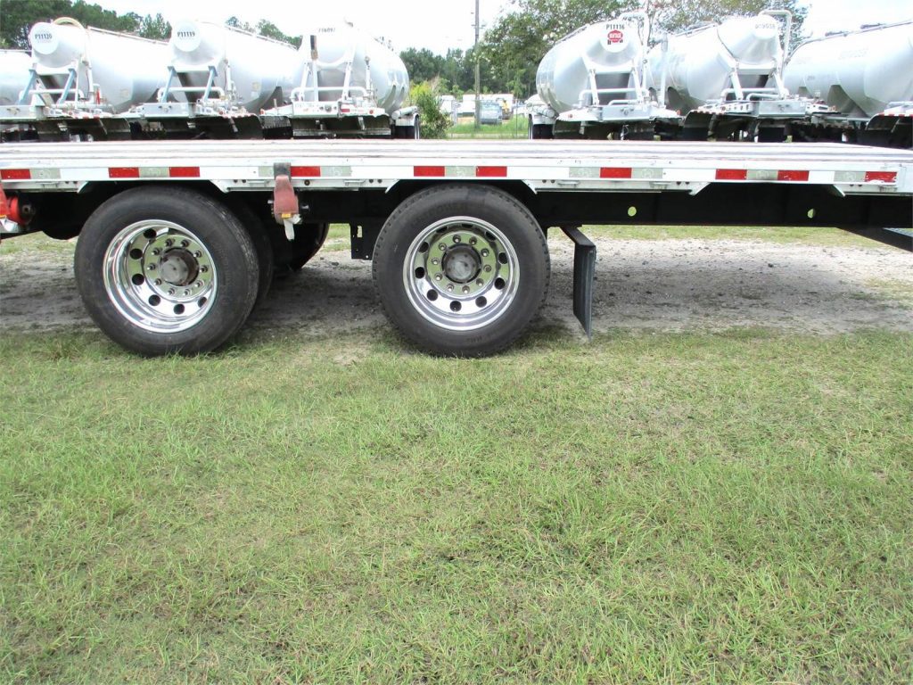 2015 Great Dane 51X102 CONTAINER LOCKS, REAR SLIDING AXLE