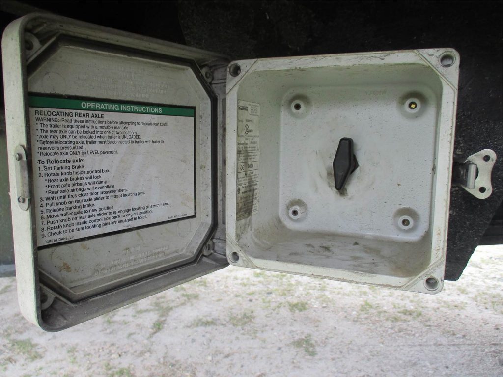 2015 Great Dane 51X102 CONTAINER LOCKS, REAR SLIDING AXLE