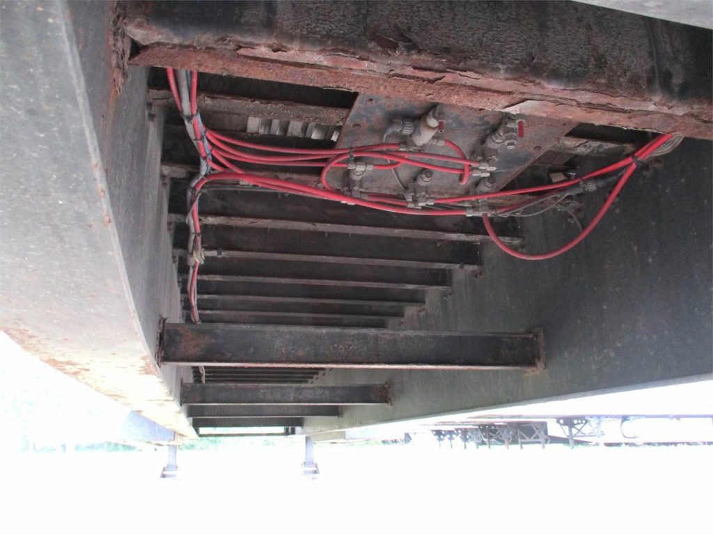 2015 Great Dane 51X102 CONTAINER LOCKS, REAR SLIDING AXLE