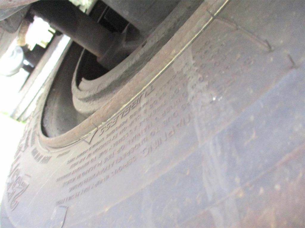 2015 Great Dane 51X102 CONTAINER LOCKS, REAR SLIDING AXLE