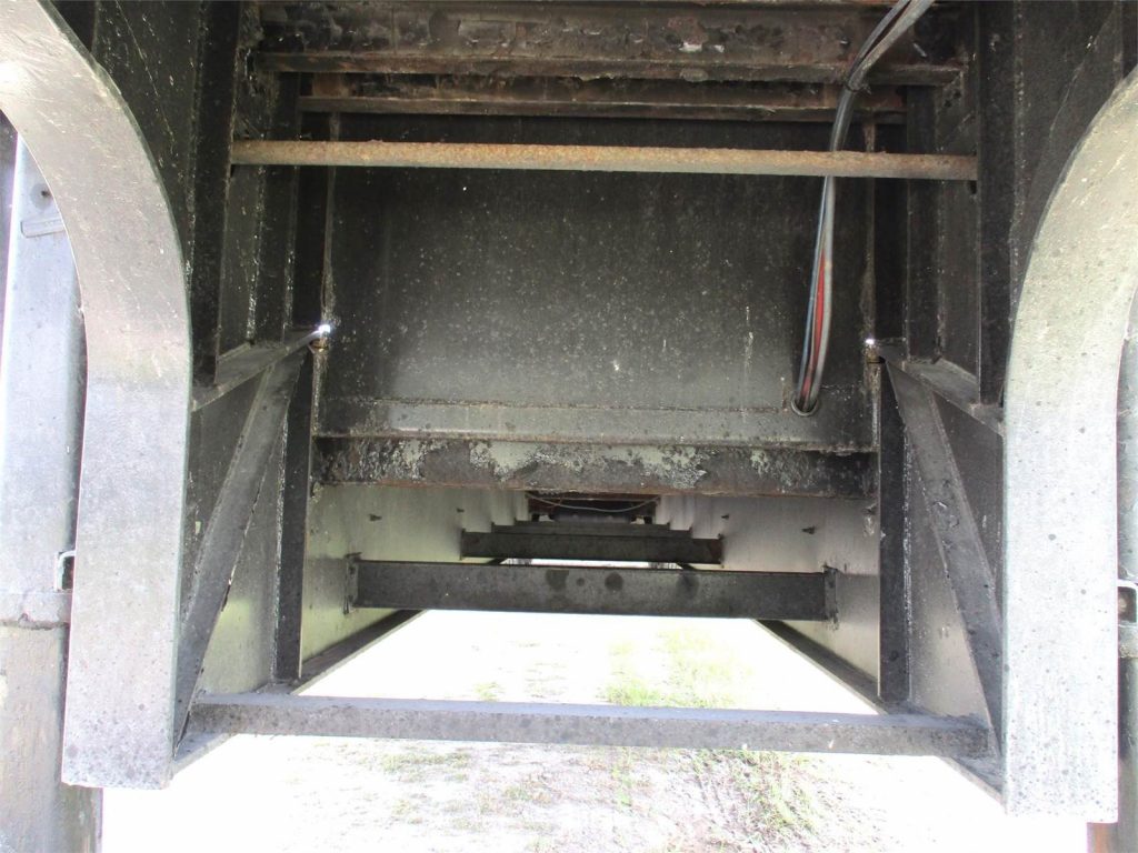 2015 Great Dane 51X102 CONTAINER LOCKS, REAR SLIDING AXLE
