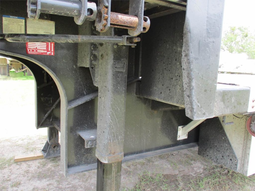 2015 Great Dane 51X102 CONTAINER LOCKS, REAR SLIDING AXLE