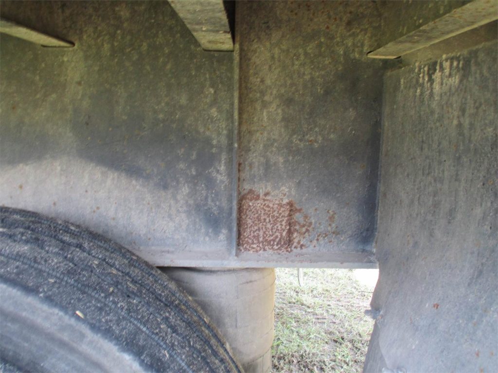 1991 Fontaine 48X102 WITH STEEL FLOOR AIR RIDE