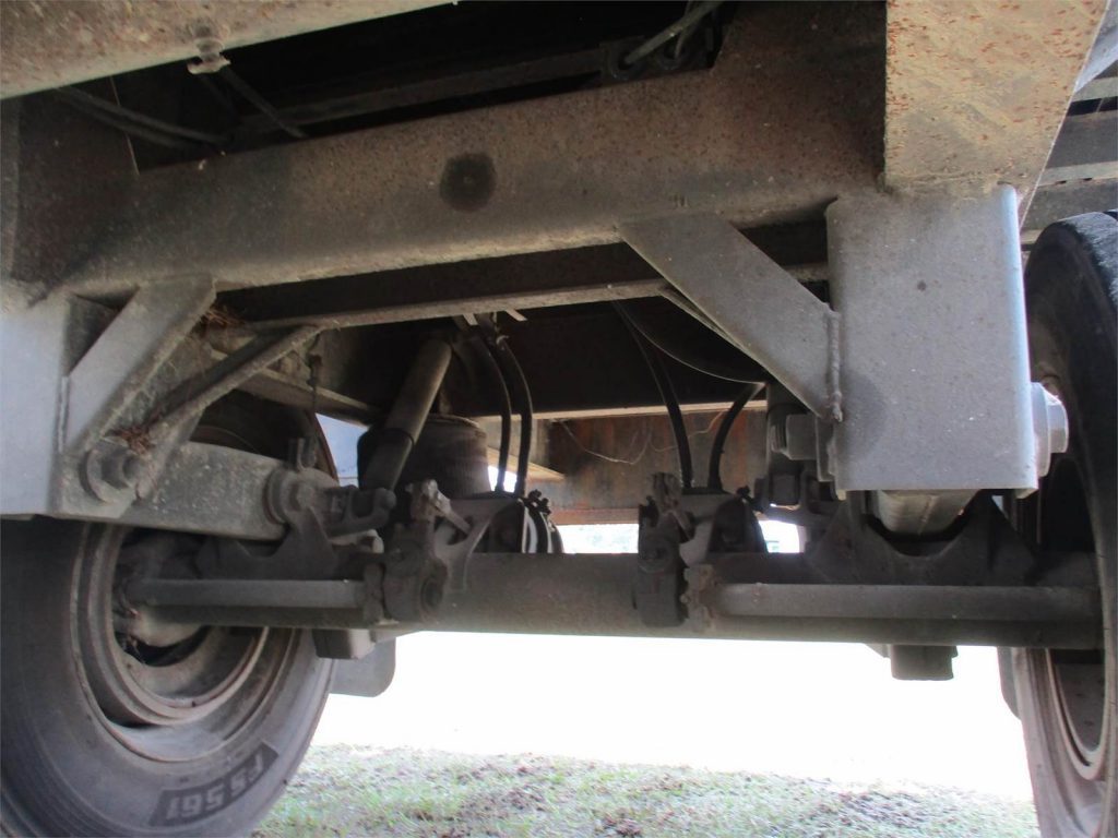 1991 Fontaine 48X102 WITH STEEL FLOOR AIR RIDE