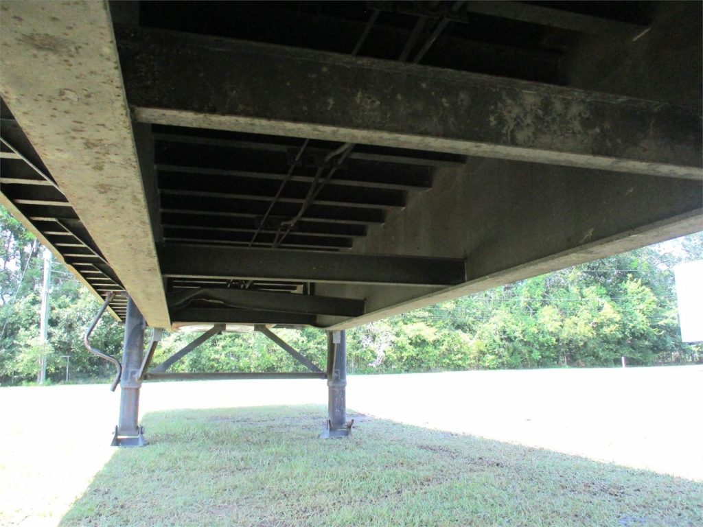 1991 Fontaine 48X102 WITH STEEL FLOOR AIR RIDE