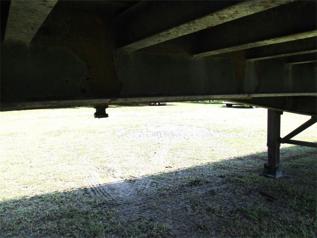 1991 Fontaine 48X102 WITH STEEL FLOOR AIR RIDE