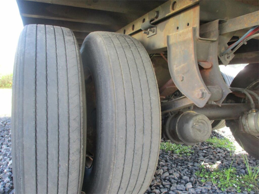 2008 Great Dane 53×102