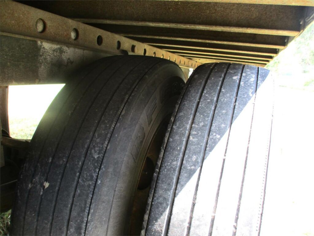 2007 Great Dane 53X102 ROLL UP DOOR SPRING RIDE