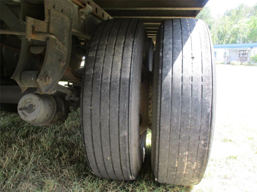 2007 Great Dane 53X102 ROLL UP DOOR SPRING RIDE