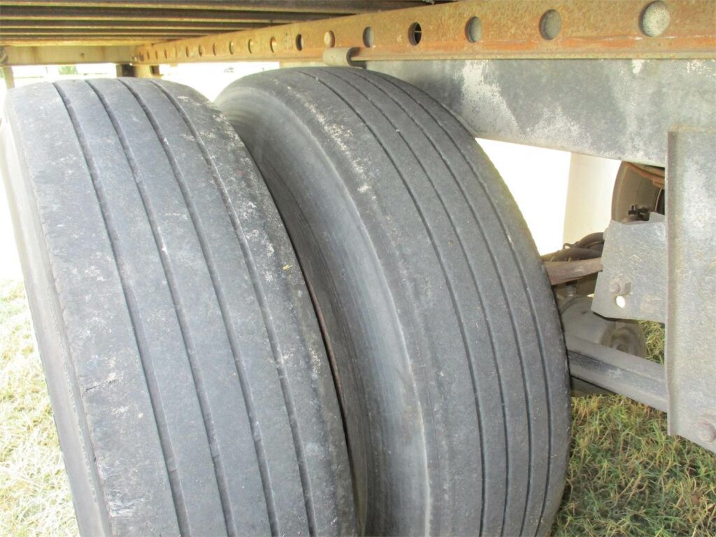 2007 Great Dane 53X102 ROLL UP DOOR SPRING RIDE