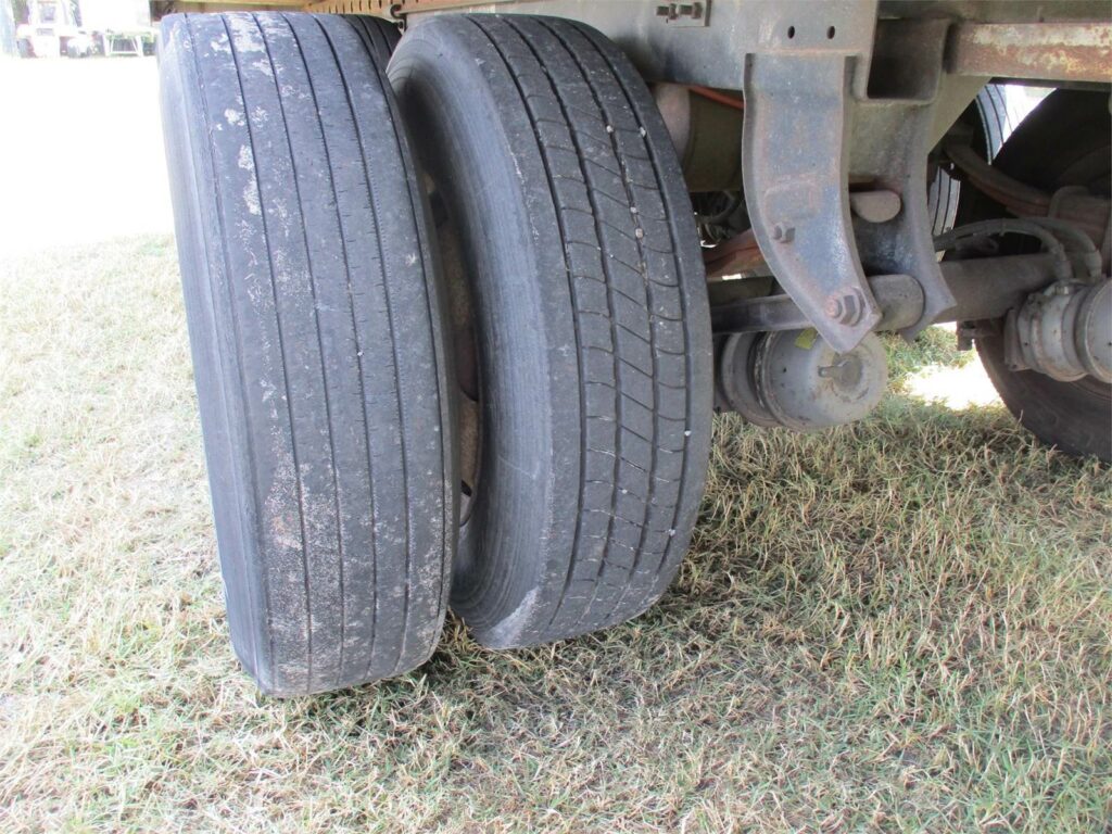 2007 Great Dane 53X102 ROLL UP DOOR SPRING RIDE