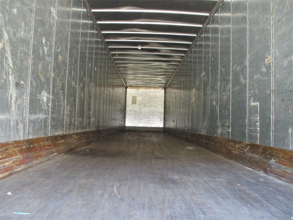 2007 Great Dane 53X102 ROLL UP DOOR SPRING RIDE