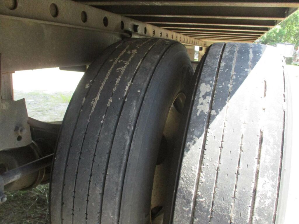 2007 Great Dane 53X102 ROLL UP DOOR SPRING RIDE