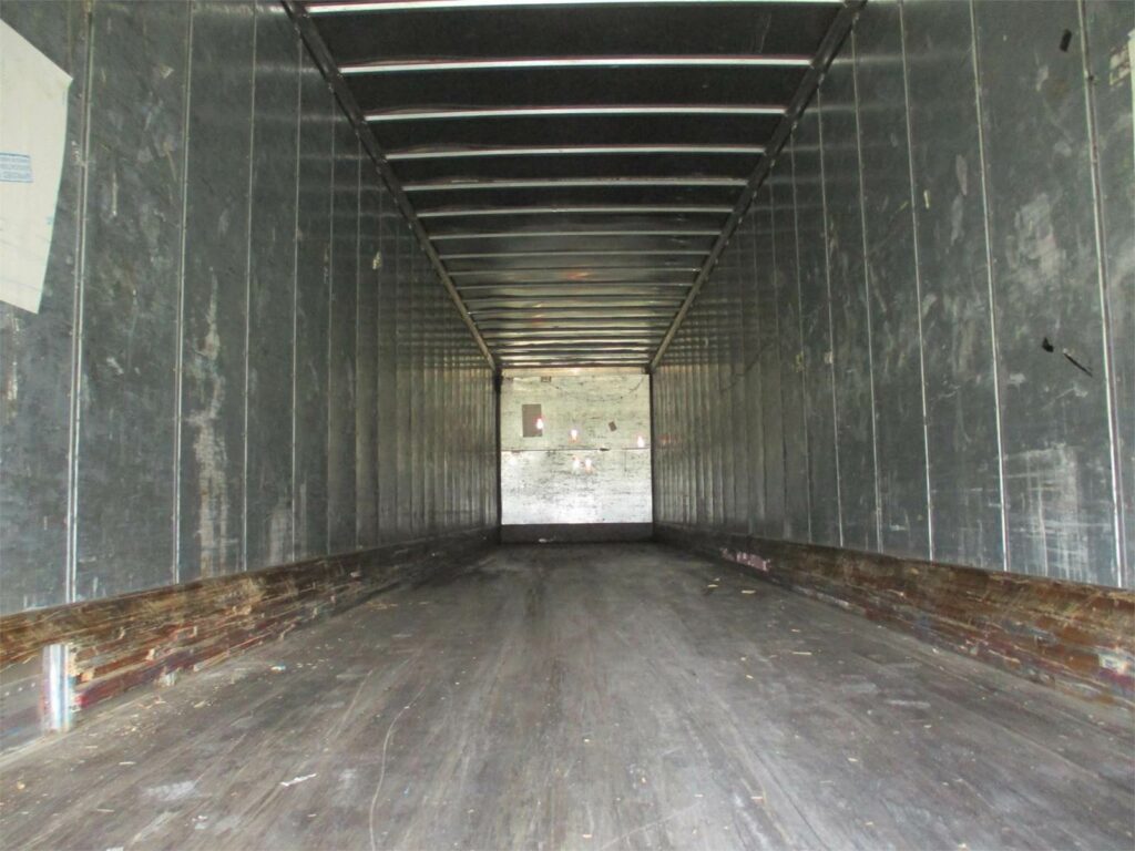 2007 Great Dane 53X102 ROLL UP DOOR SPRING RIDE