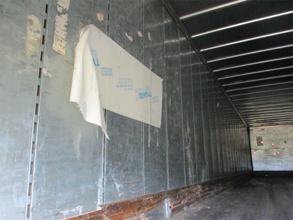 2007 Great Dane 53X102 ROLL UP DOOR SPRING RIDE