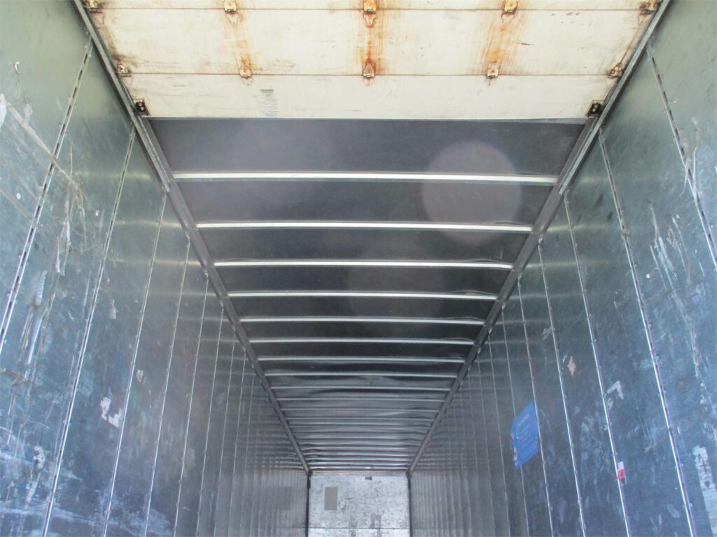 2006 Great Dane 53X102 ROLL UP DOOR SPRING RIDE