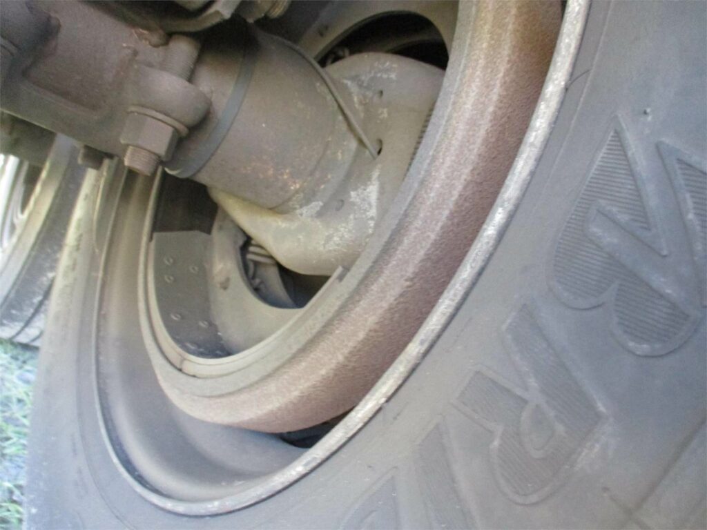 2006 Great Dane 53X102 ROLL UP DOOR SPRING RIDE