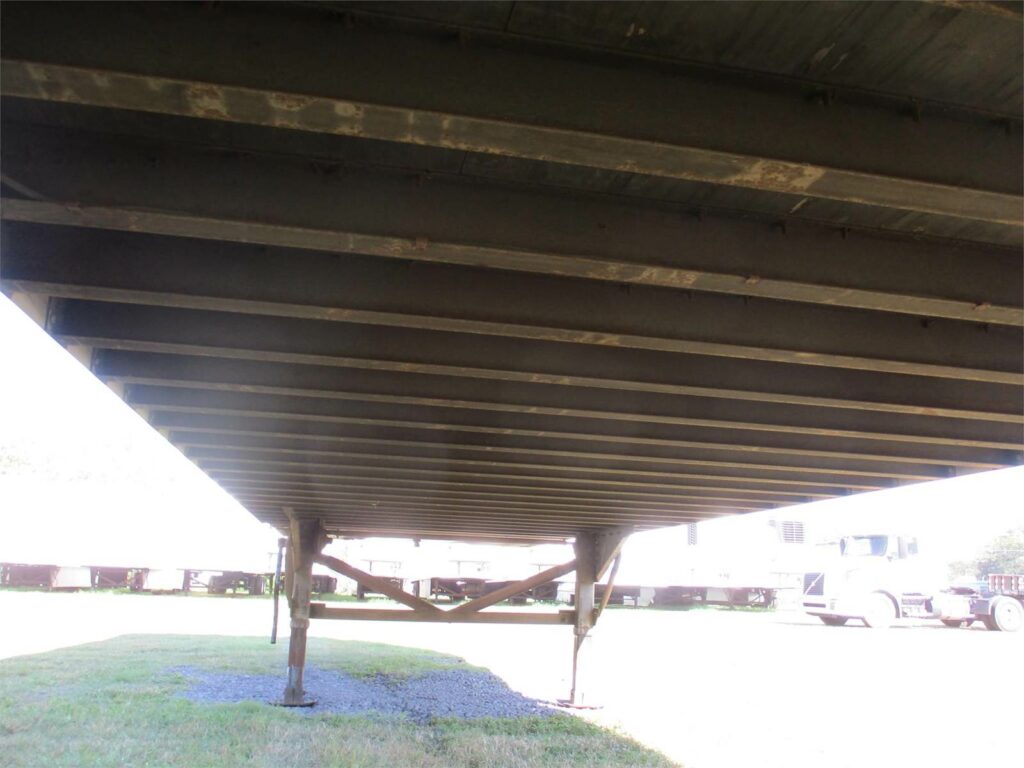 2006 Great Dane 53X102 ROLL UP DOOR SPRING RIDE