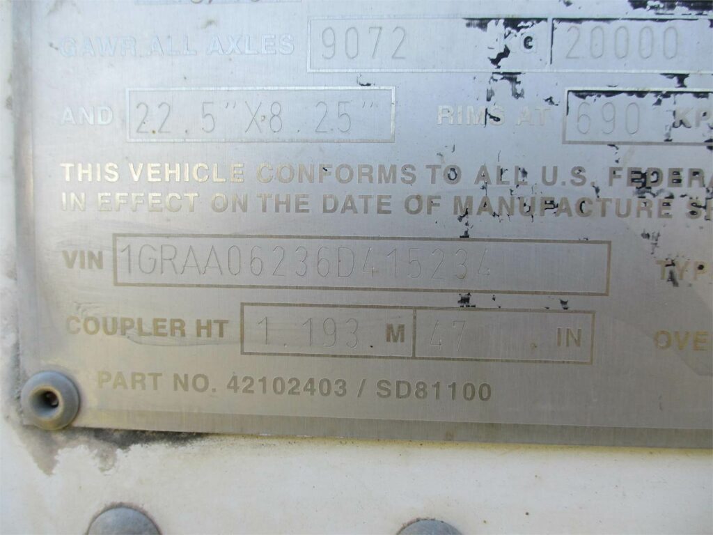 2006 Great Dane 53X102 ROLL UP DOOR SPRING RIDE