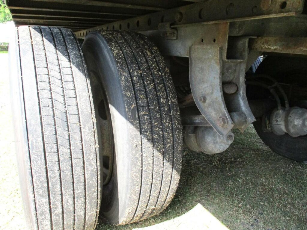 2008 Great Dane 53X102 ROLL UP DOOR TIRE INFLATION SYSTEM