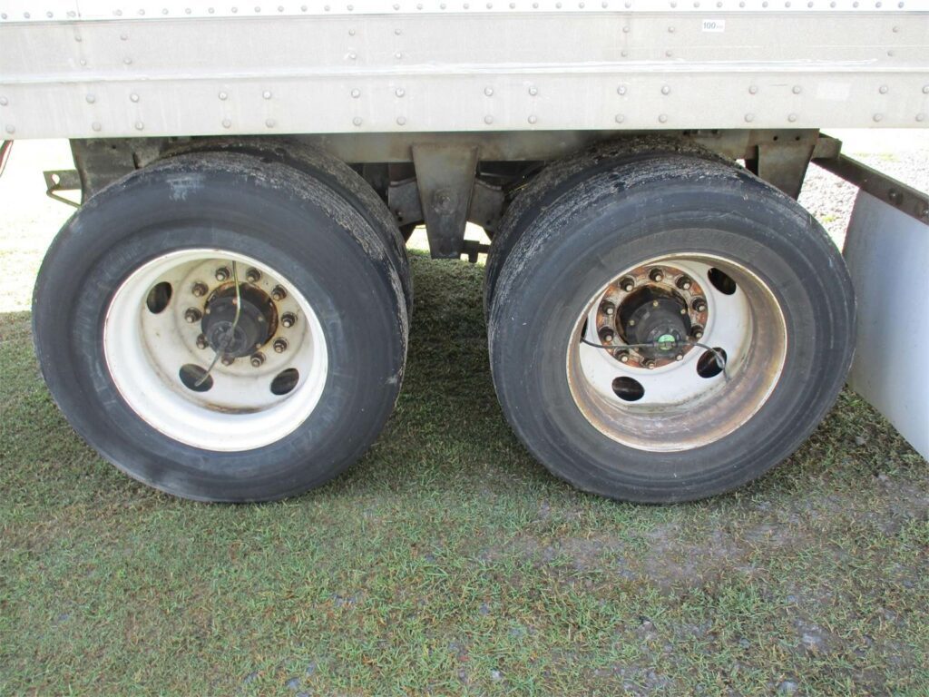 2008 Great Dane 53X102 ROLL UP DOOR TIRE INFLATION SYSTEM