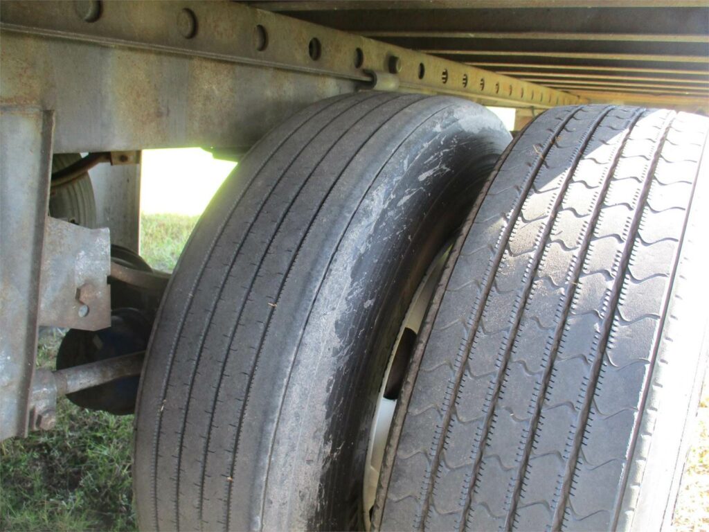 2007 Great Dane 53X102 ROLL UP DOOR TIRE INFLATION SYSTEM