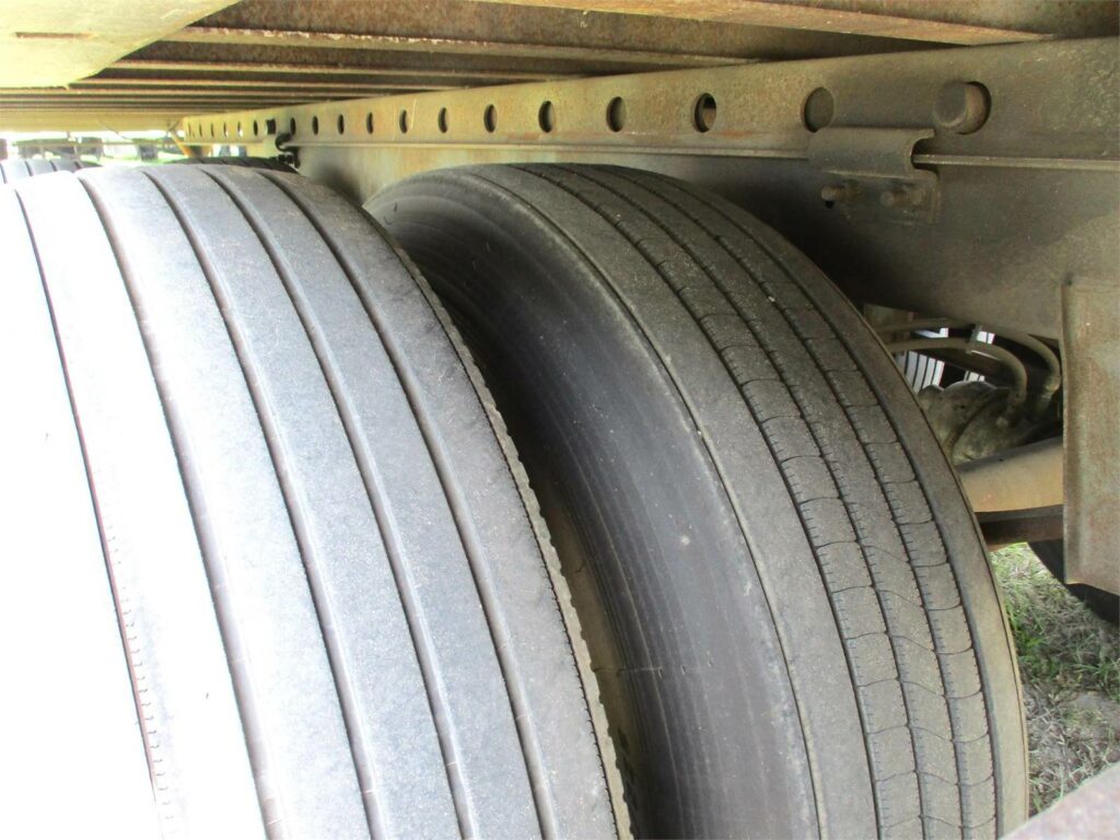 2008 Great Dane 53X102 SPRING RIDE ROLL UP DOOR