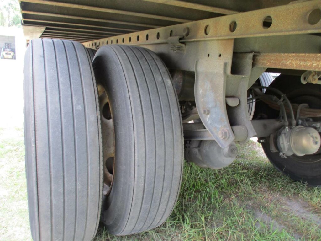 2008 Great Dane 53X102 SPRING RIDE ROLL UP DOOR