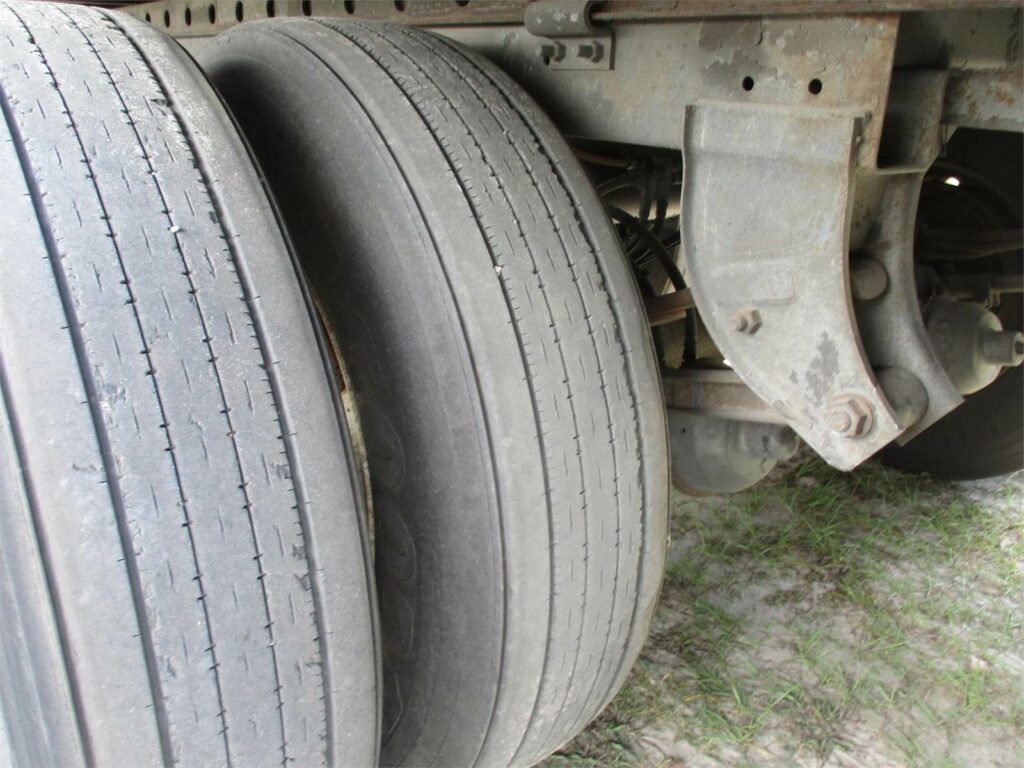 2008 Great Dane 53X102 SPRING RIDE ROLL UP DOOR