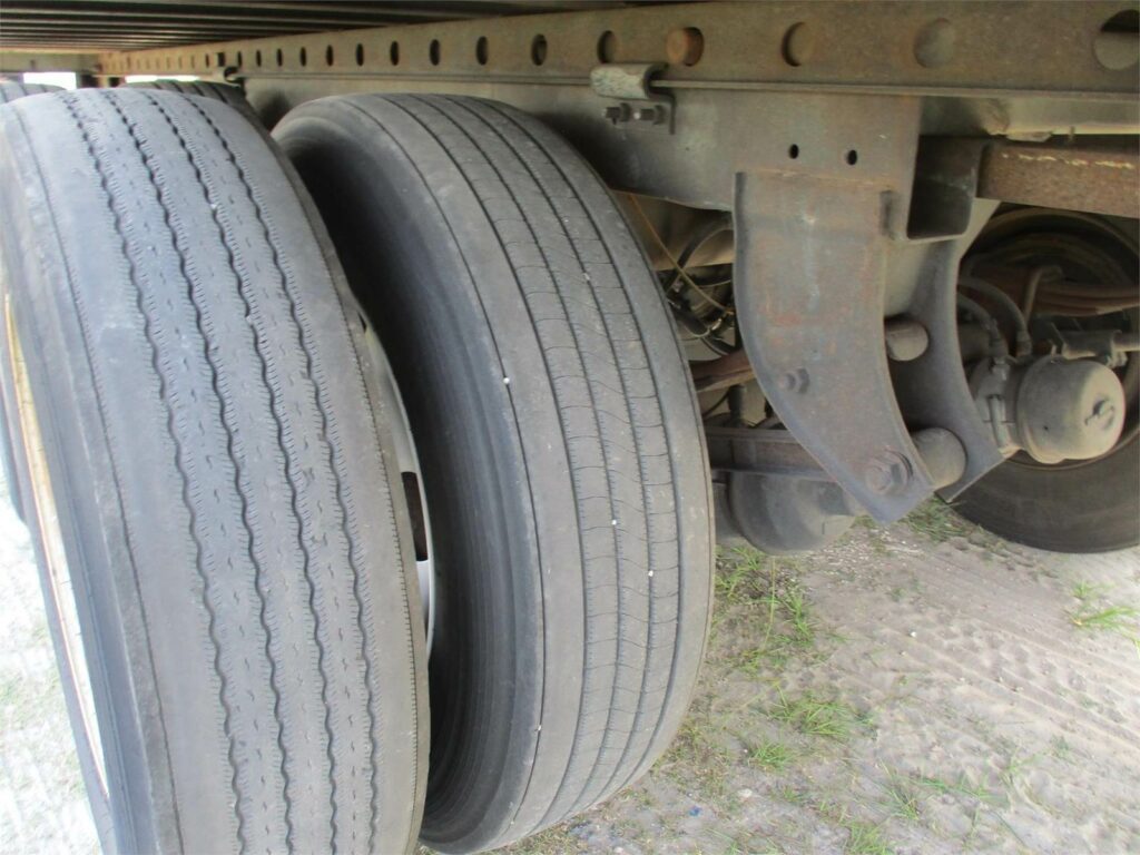 2008 Great Dane 53X102 SPRING RIDE ROLL UP DOOR