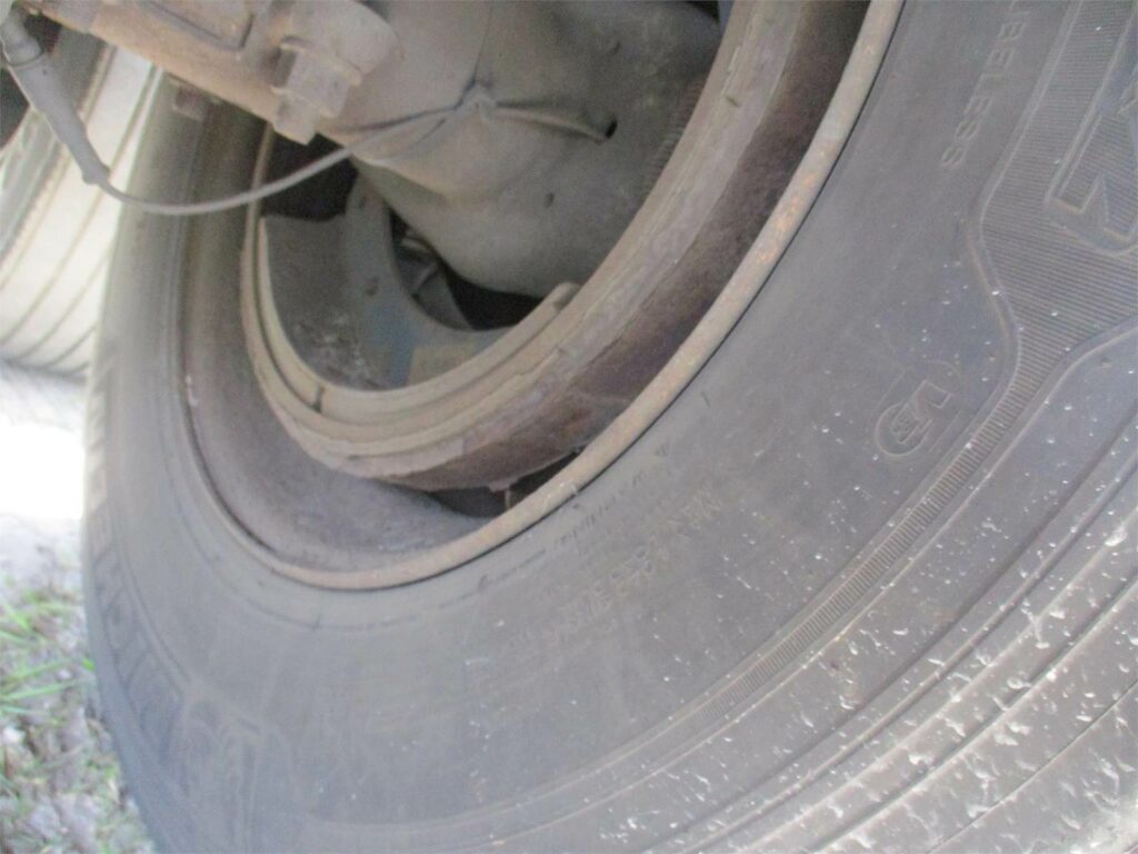 2008 Great Dane 53X102 SPRING RIDE ROLL UP DOOR