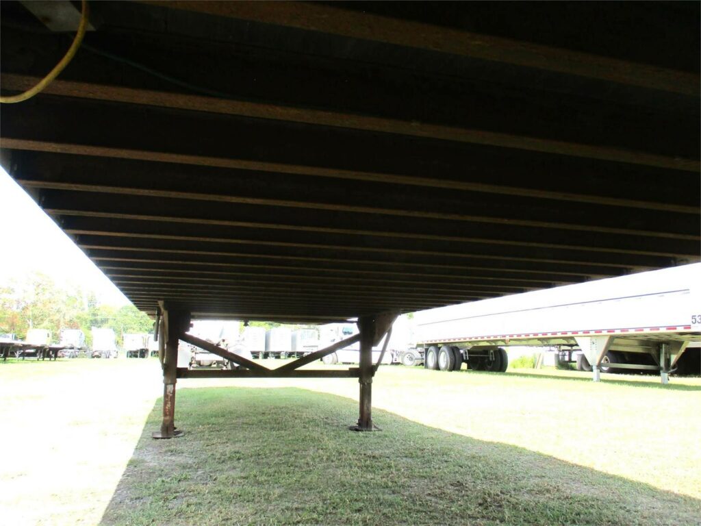 2007 Great Dane 53×102