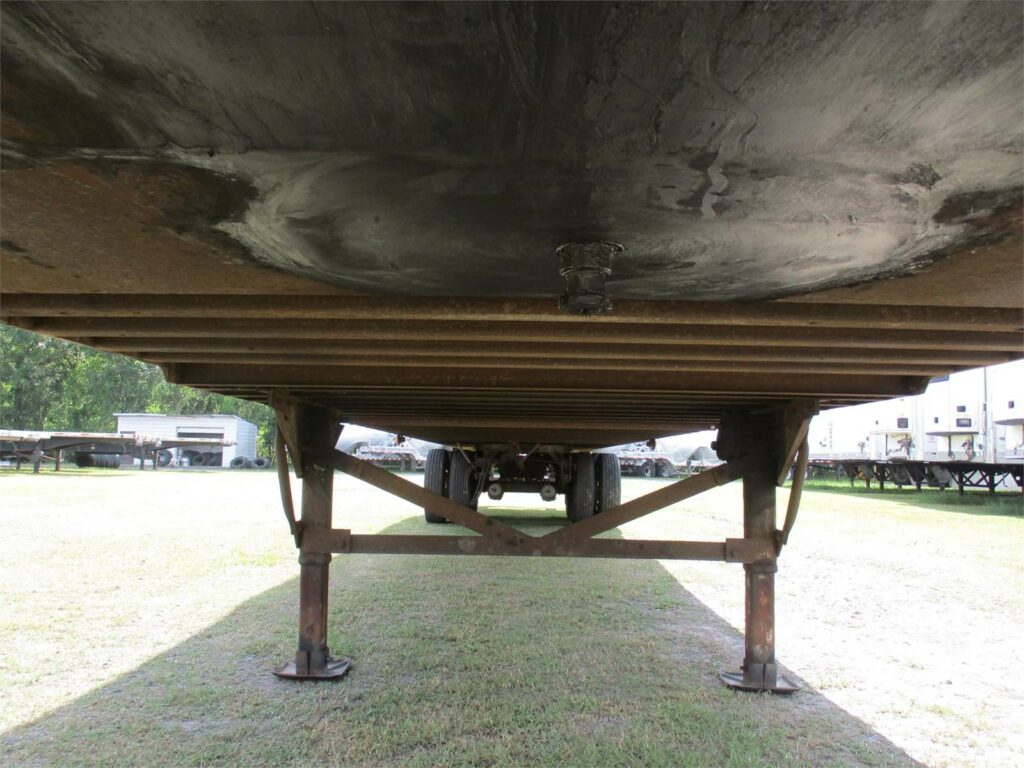 2007 Great Dane 53×102