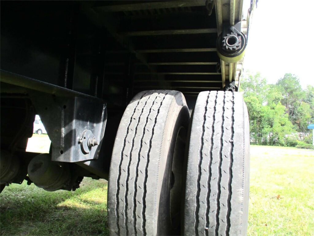 2015 Dorsey 48X102 SPREAD AXLE 2 ALUMINUM TOOL BOXES