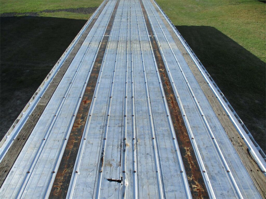 2018 Great Dane 48X102 FLATBED WITH 8 NEW VIRGIN TIRES