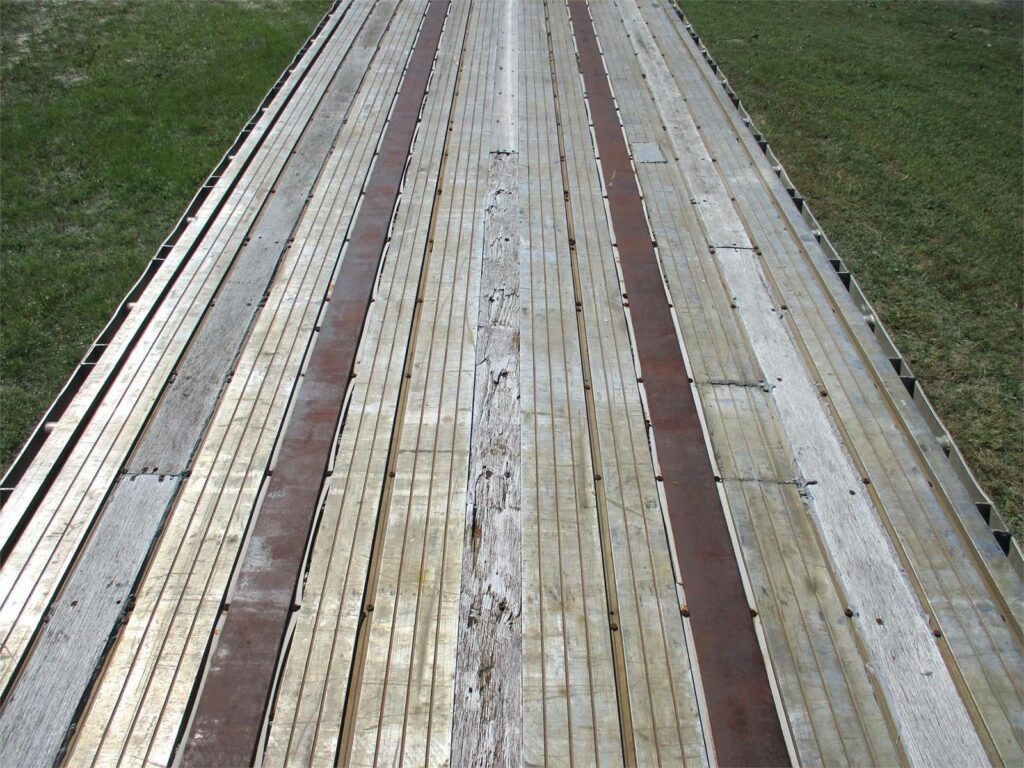 1997 Transcraft 48X96 SPREAD AXLE COMBO FLATBED