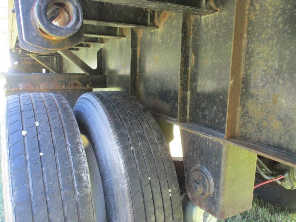 1997 Transcraft 48X96 SPREAD AXLE COMBO FLATBED