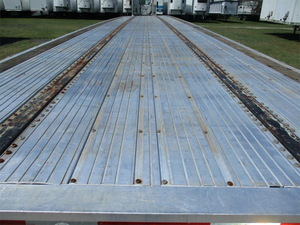 2018 UTILITY 48X102 SPREAD AXLE 2 ALUMINUM TOOL BOXES